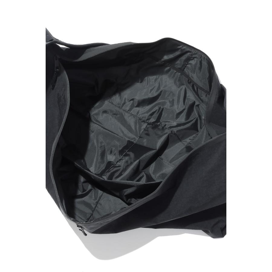 【 × EASTPAK】ESSENTIALS SHELL BAG L - BLACK (BP00029) ESSENTIALS(エッセンシャルズ) |  | 04