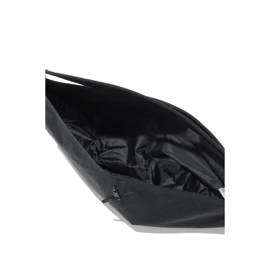 【 × EASTPAK】ESSENTIALS SHELL BAG - BLACK (BP00030) ESSENTIALS(エッセンシャルズ) |  | 04