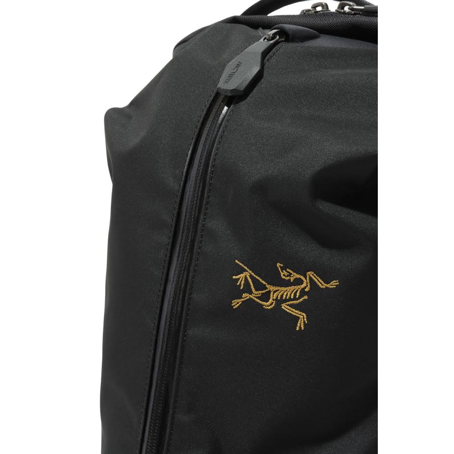Arro 22 Backpack - Black (X00001070601) Arc’teryx(アークテリクス) | ARC'TERYX | 03