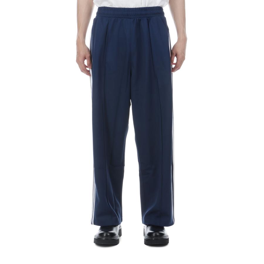 BAGGY TRACK PANTS - NIGHT INDIGO (IE004) adidas Originals(アディダスオリジナルス) | adidas Originals | 02