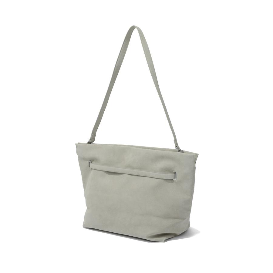 GYM CLUTCH - FEATHER GREY (KV2385) adidas Originals(アディダスオリジナルス) | adidas Originals | 02