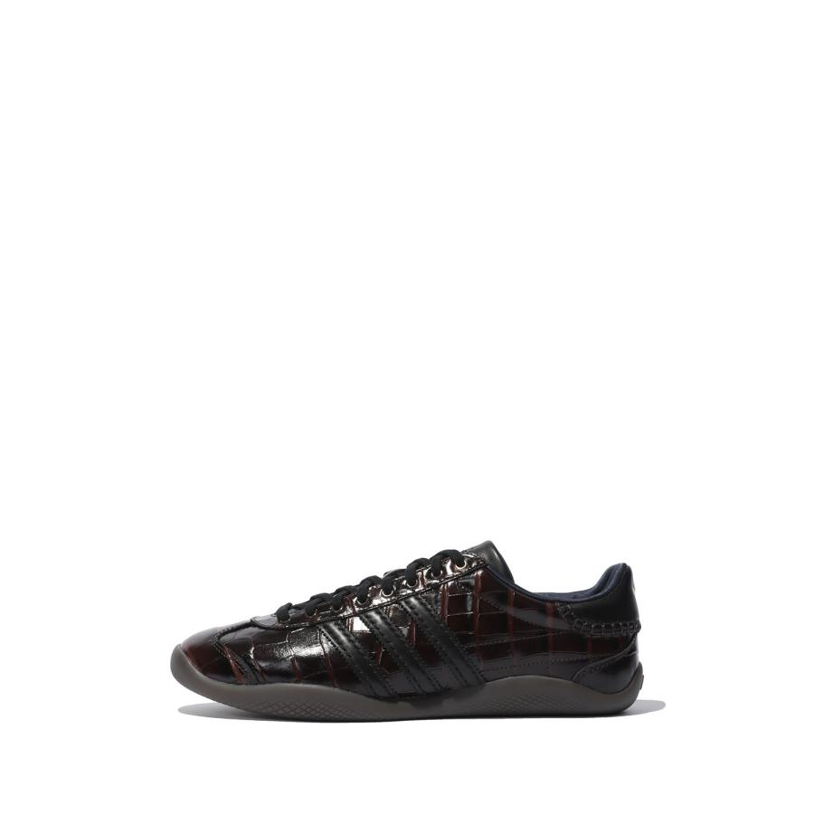 【P5倍】【 × Wales Bonner 】WB KARINTHA CROC - DARK BROWN/CORE BLACK/ GOLD METALLIC (KK0733) adidas Originals(アディダスオリジナルス) | adidas Originals