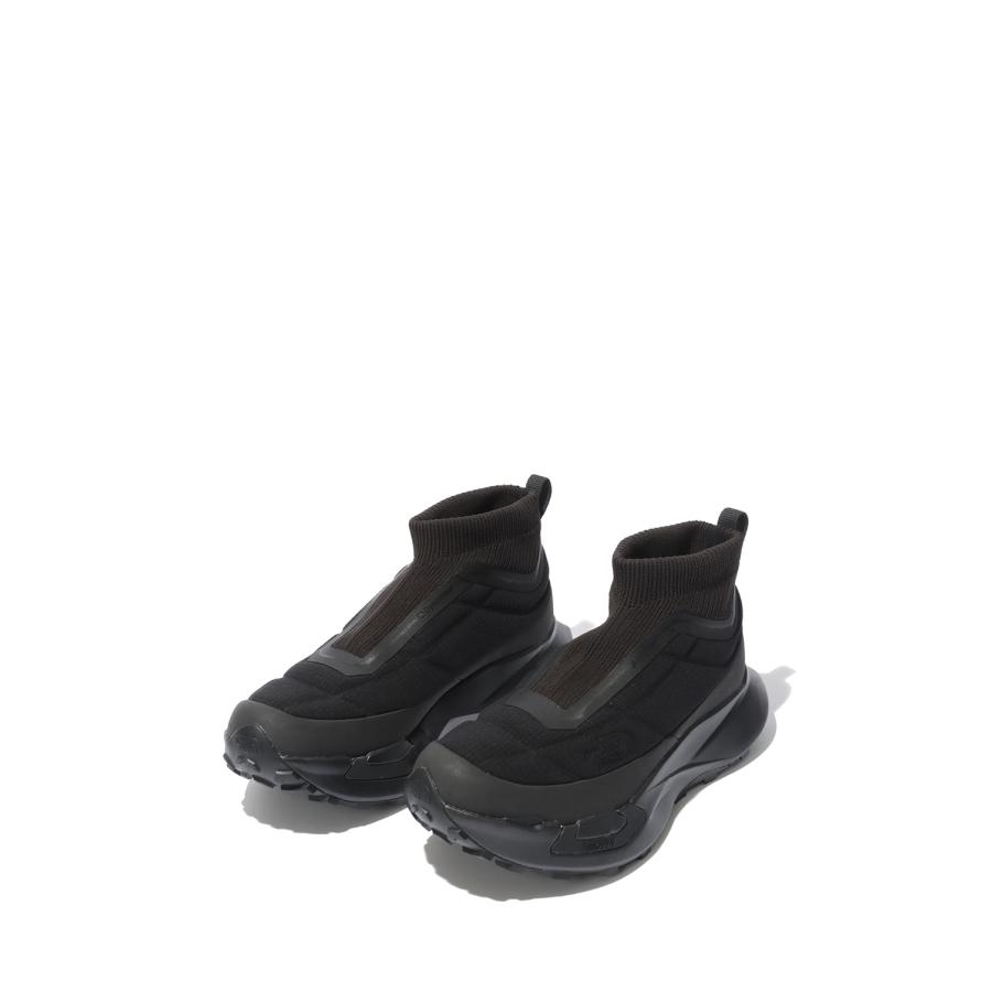 VECTIV Nuptse GORE-TEX - TNF Black / TNF Black (NF52675) The North Face(ザ・ノース・フェイス) | THE NORTH FACE | 02
