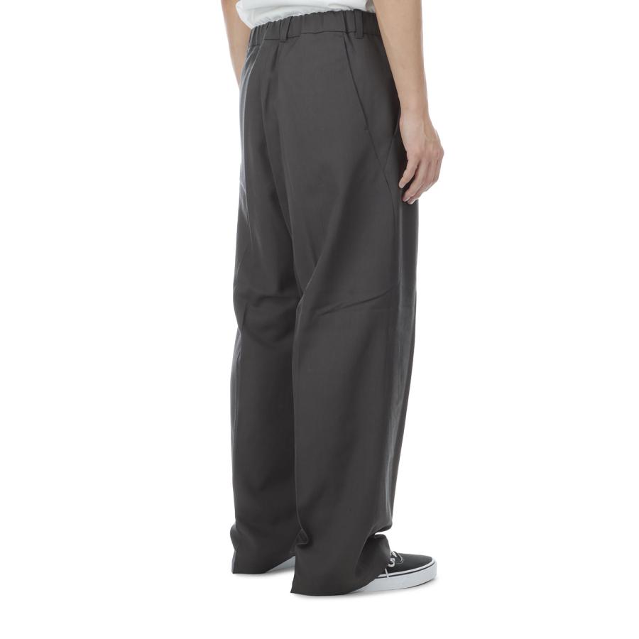 One Tuck Straight Wool Pants - CHARCOAL GRAY (GL75753) Goldwin(ゴールドウイン) |  | 04