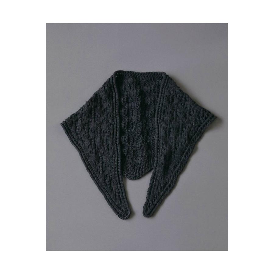 Crochet Triangle Scarf -CHARCOAL GRAY (62621034) anuke(アンヌーク) |  | 02