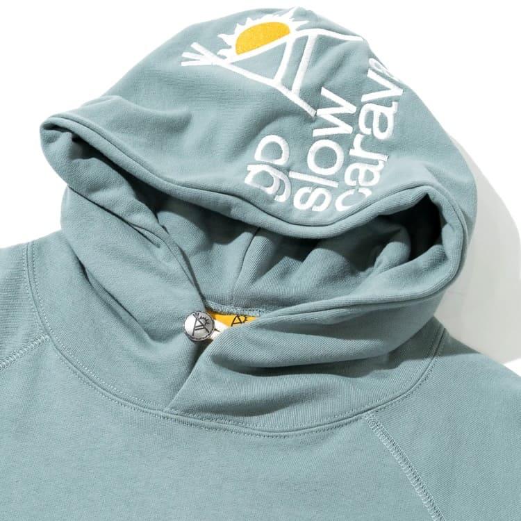 【送料無料】ゴースローキャラバン goslowcaravan 長袖 裏毛 パーカー フーディー プルオーバー フード刺繍 ロゴ コンチョボタン ユニセックス メンズ レディース ミントグレー タン 黒 ブラック go slow caravan（ゴースローキャラバン） 送料無料 長袖 裏毛