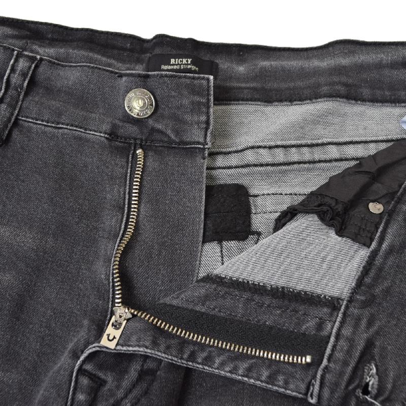 大きいサイズ メンズ TRUE RELIGION トゥルーレリジョン 34 ブラックデニムパンツ ジーンズ ペイズリー アップリケ パッチ 黒 リラックスストレート 42インチ | TRUE RELIGION | 03
