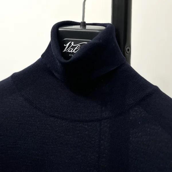 PIACENZA（ピアチェンツァ） タートルネック ダークネイビー