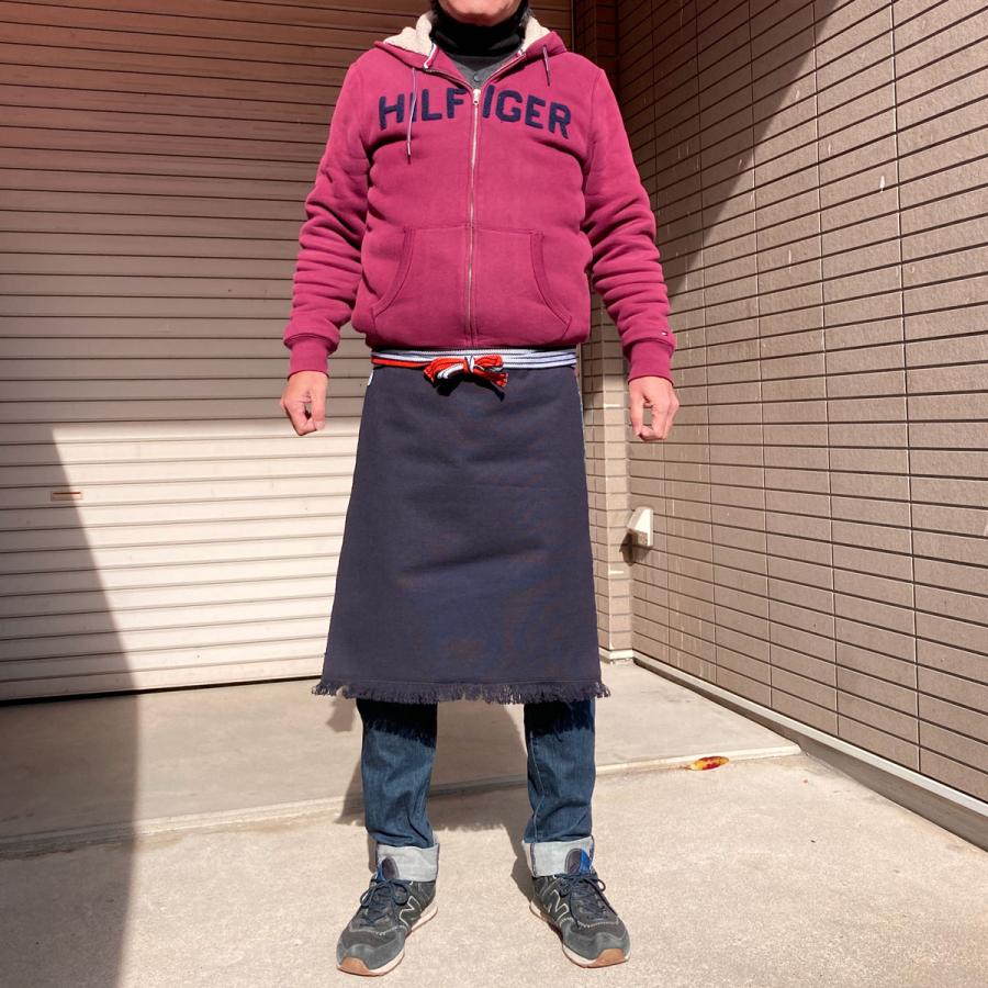 昔のエプロン帆前掛け綿生地 伝統的な青白デザイン10枚で一万円 昔ながらの帆前掛けデザインに名入れが出来る前掛けエプロンに2