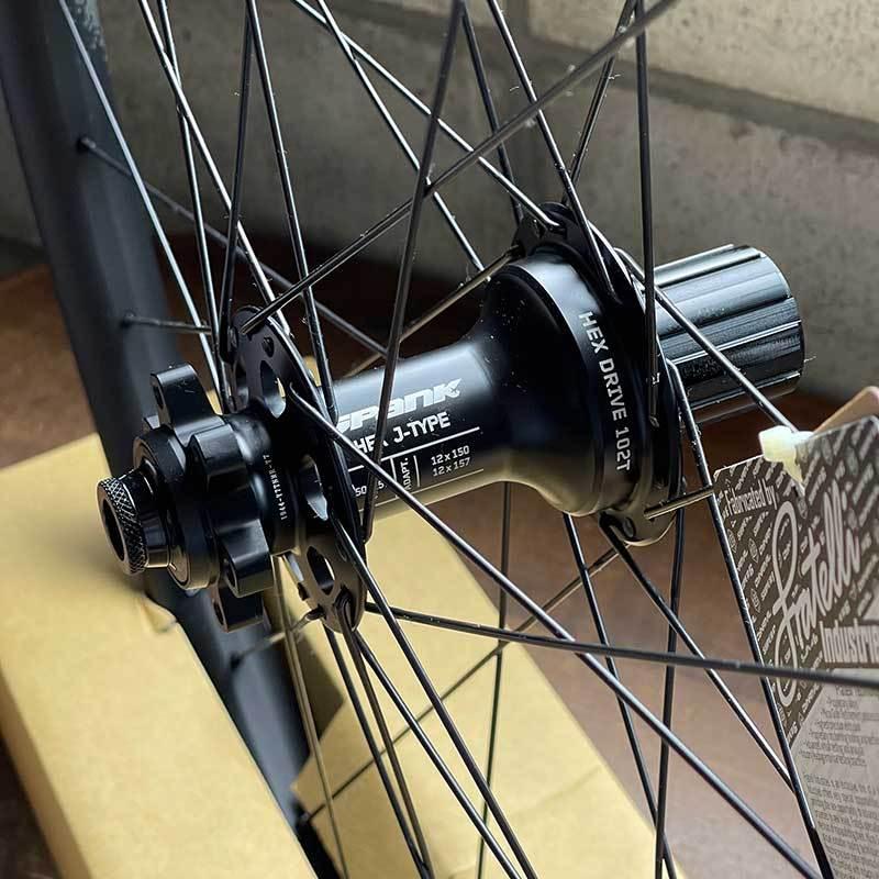 限定特価 58% OFF】SPANK 359 VIB REAR WHEEL BLACK : DELIGHTED