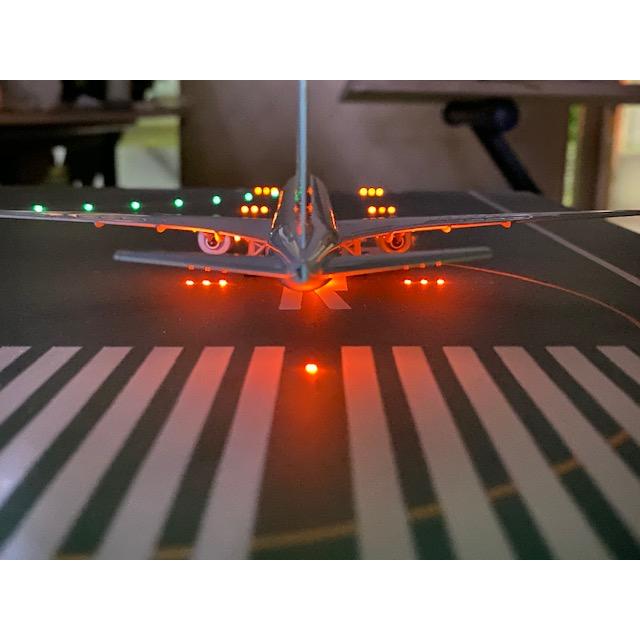 1/400 R2EX-06 関西国際空港風滑走路ジオラマ(直営店限定モデル 1/400 R2EX-06 関西国際空港風滑走路ジオラマ(直営店限定モデル