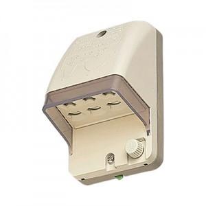 パナソニック電工 アースターミナル付フル防水コンセント 抜け止め式 3コ用 露出 埋込両用 15a 125v クリームグレー Wk2113k 電材堂ヤフー店 通販 Yahoo ショッピング