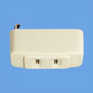 パナソニック電工 引掛シーリング用角型コンセントアダプタ 6a 125v Wg4480 4902710862281 電材堂ヤフー店 通販 Yahoo ショッピング