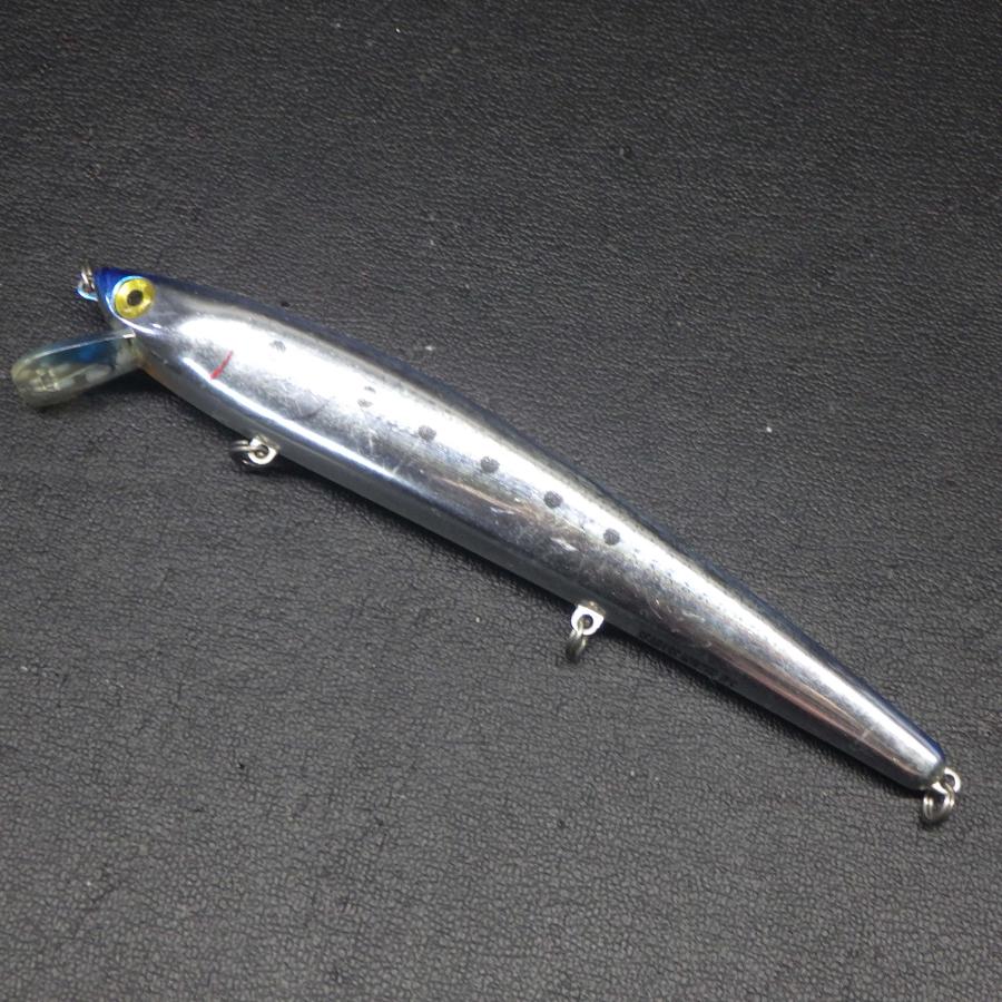 DAIWA（ダイワ） シーバスハンターII S 135 シルバー系 ※中古在庫品 