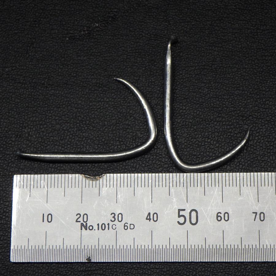 カツヲ一本釣針 カツオ針 太さ2.8mm 2.7g 4.2cm×2.5cm 20本セット