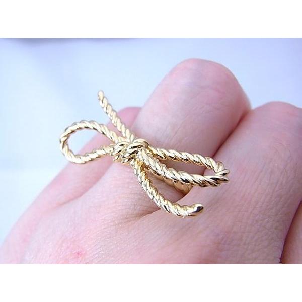 送料込 TASAKI タサキ 18金YG ツイスト リボン リング 10号 新品 送料込 TASAKI タサキ 18金YG ツイスト リボン リング 10号 新品