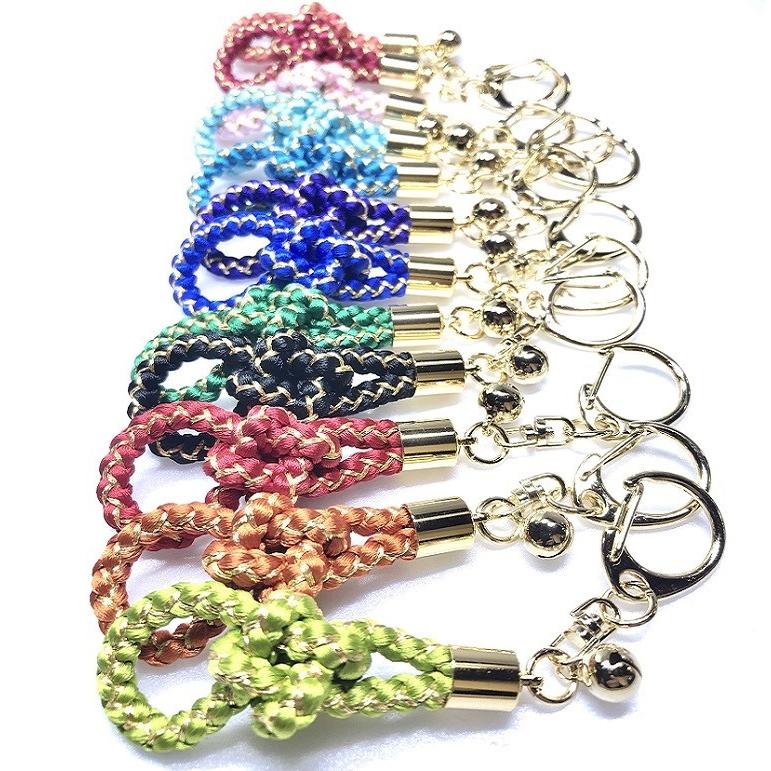 くみひもキーホルダー 叶結び 吊四つ組 鞄 ファスナー 携帯電話 カメラ