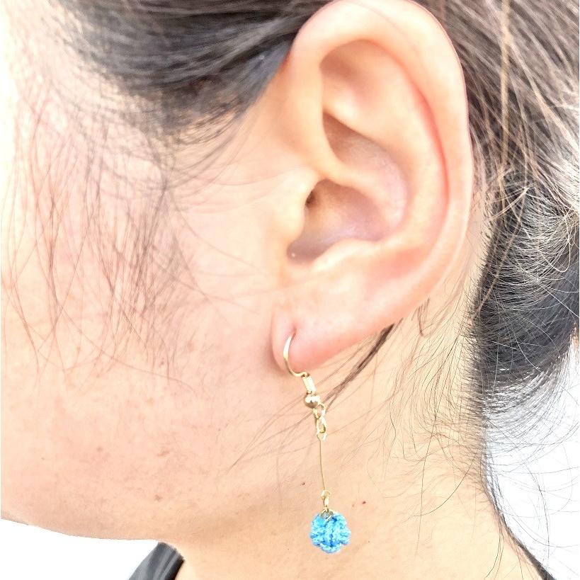 くみひもフックピアス　オーロラあわじ結び　No.２　１２色　レディース　綺麗　可愛い　軽い　国産　伊賀　手作り　日本製　カラーが選べる |  | 05