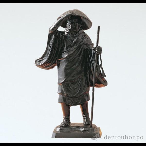 銅製 親鸞聖人 10号 ( 木札名入れ有料 仏壇 寺院 仏様 日本 仏具 高岡銅器 法要 メモリアル 法事 祈念 弔事 寄進 奉納 開店 事務所移転 開業 プレゼント )
