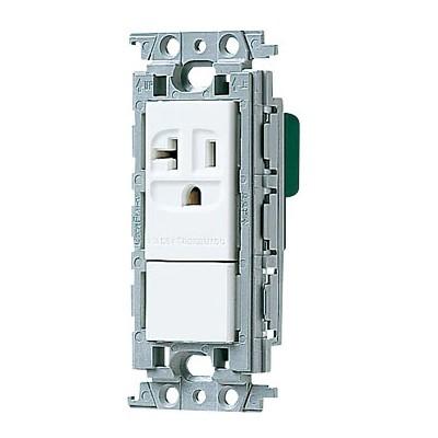 Panasonic（パナソニック） 15A 20A兼用埋込接地コンセント ブランク