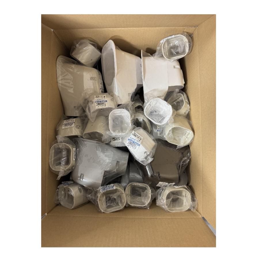 【アウトレット品】因幡電工(INABA)　配管カバー12種　33個セット(LDWA-70-I/LDC-70/LDW-70-K/LDKF-70/LDK-70/LDCF-70-I/LDN-70-W/LDJ-70-W/LDWC-70-W/SJ-77-I)