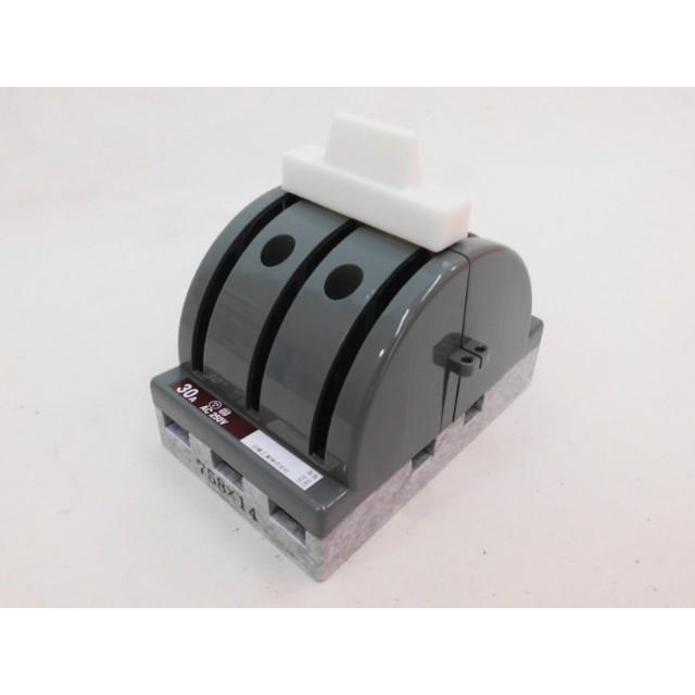 日東工業 DCS 3P 15A 切換カバースイッチ dcs3p15a : 電材王ヤフー店