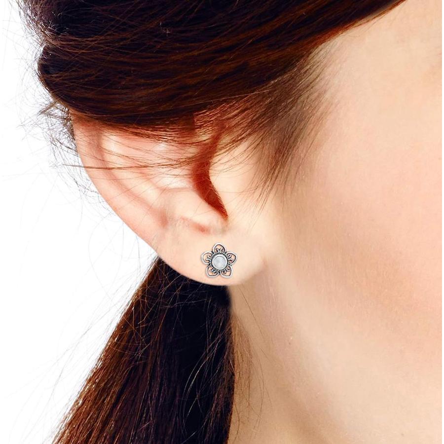 【並行輸入品】美しい.925スターリングシルバーフラワーとホワイトマザーオブパールインレイスタッドイヤリング。　_4