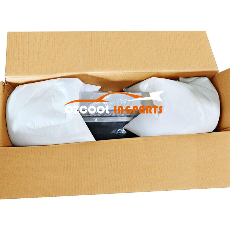 新品未使用　箱　　Mサイズ　2個 並行輸入品】OzCoolingParts Pro New Designs 3列コアアルミ