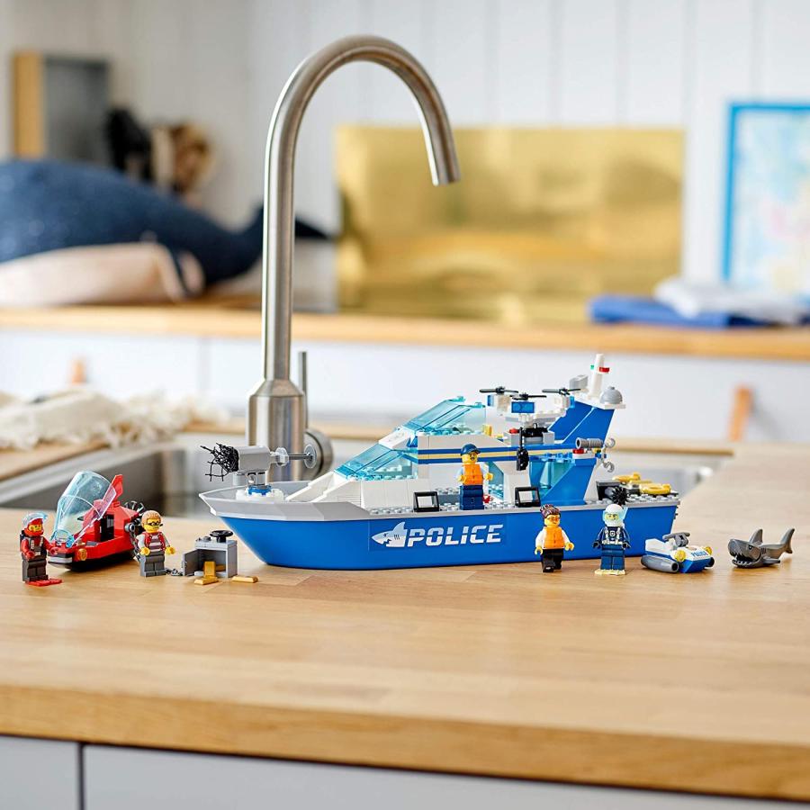 LEGO（レゴ） 【並行輸入品】LEGO City Police Patrol Boat 60277