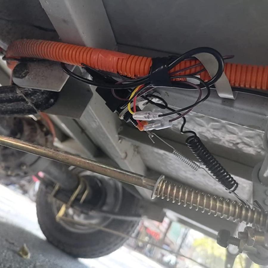 【並行輸入品】Universal Motorcycle Rear Brake Light Switch with Steel Spring Kit C_4