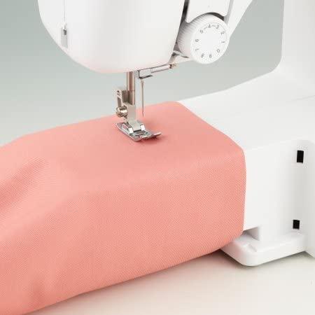 【並行輸入品】 Brother Intl LX3817 Lightweight and Full-Size Sewing Machineの画像