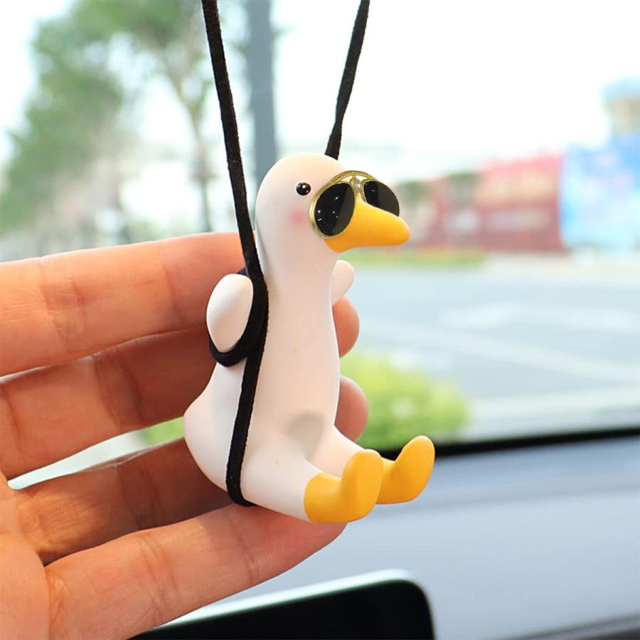【即購入OK♥】ペンギン オーナメント フィギュア ルームミラー吊り下げアヒル 並行輸入品】 スイングサングラス アヒル 車 吊り下げ