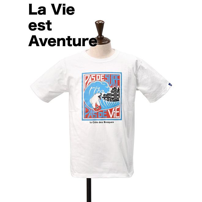 La vie est aventure ラ ヴィ エ アバンチュール 半袖Tシャツ メンズ クルーネック 波乗りベア&街並み プリント ホワイト 国内正規品 でらでら公式 ブランド｜deradera