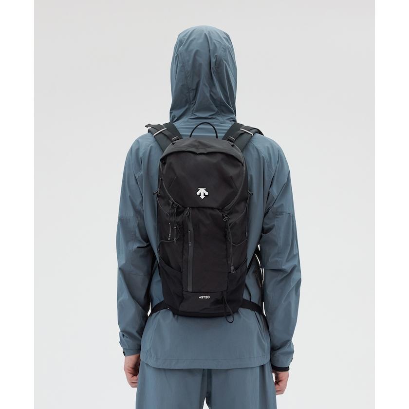 公式 デサント エアロストリームバッグパックM 容量約20L メンズ レディース 撥水 再帰反射 リュック DOAXJA31 24SS