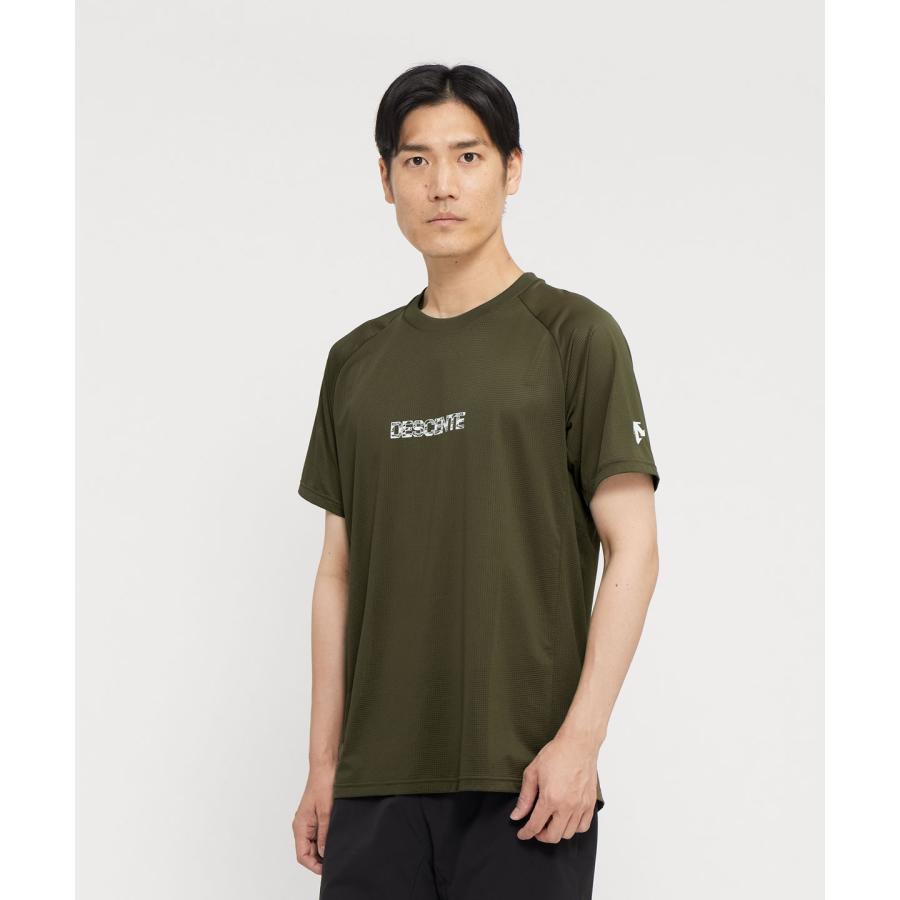 DESCENTE（デサント） 公式 バレーボール 石川祐希選手着用 半袖