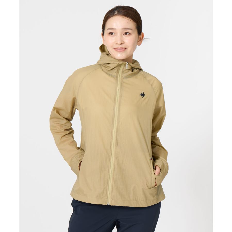 le coq sportif（ルコックスポルティフ） 公式 芳根京子着用
