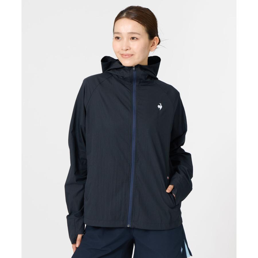 le coq sportif（ルコックスポルティフ） 公式 芳根京子着用