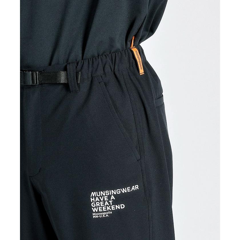 【Munsing　マンシング】　新品未使用　黒色パンツ　ゴルフウエア MUNSINGWEAR(マンシングウェア) パンツ｜中古ゴルフウェア通販