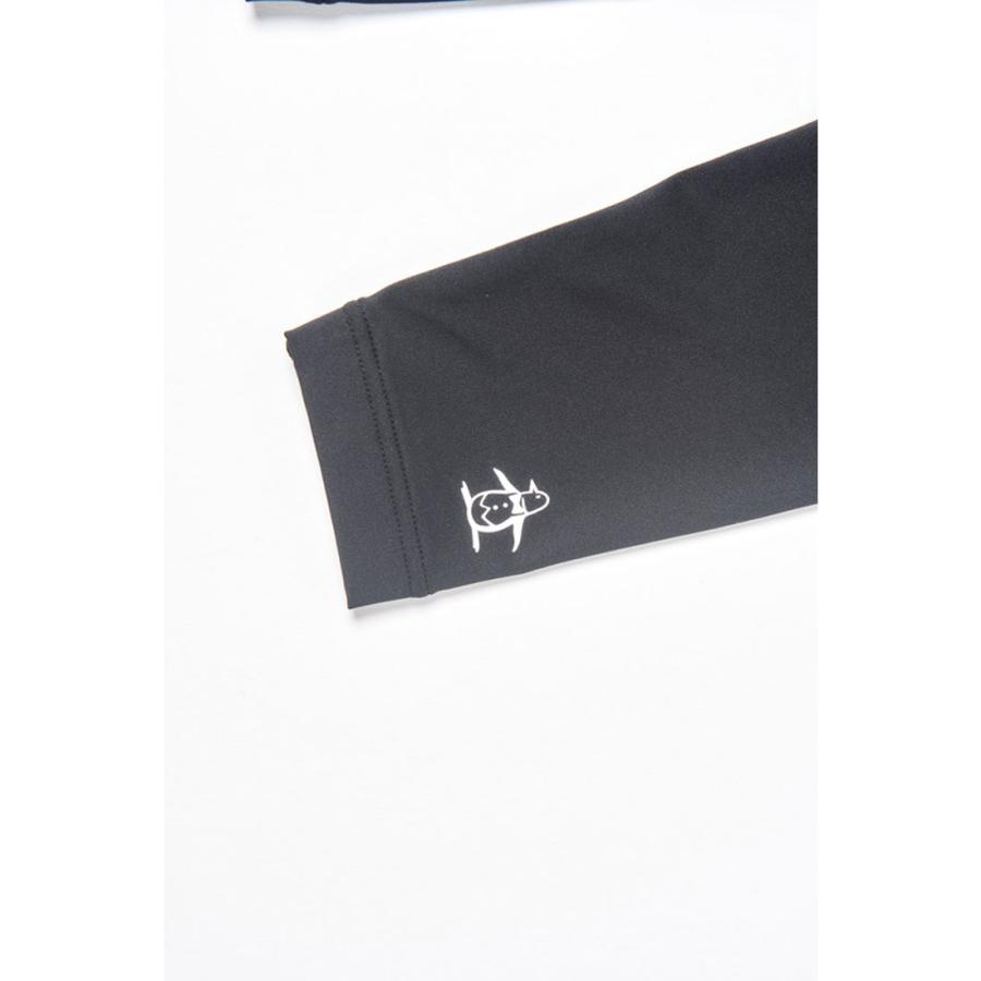 【新品未使用】マンシングウェアインナーシャツ　　レディース　ネイビーМ Munsingwear 公式 マンシングウェア Uネックインナーシャツ