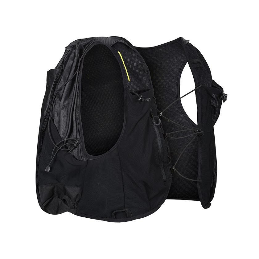 inov-8（イノヴェイト） 公式 INOV8 RACEPAC20 20L トレランザック
