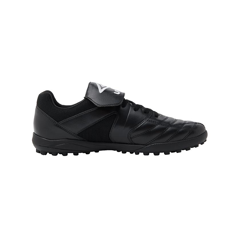 umbro（アンブロ） 公式 アクセレイター TR LT WIDE トレシュー 人工芝