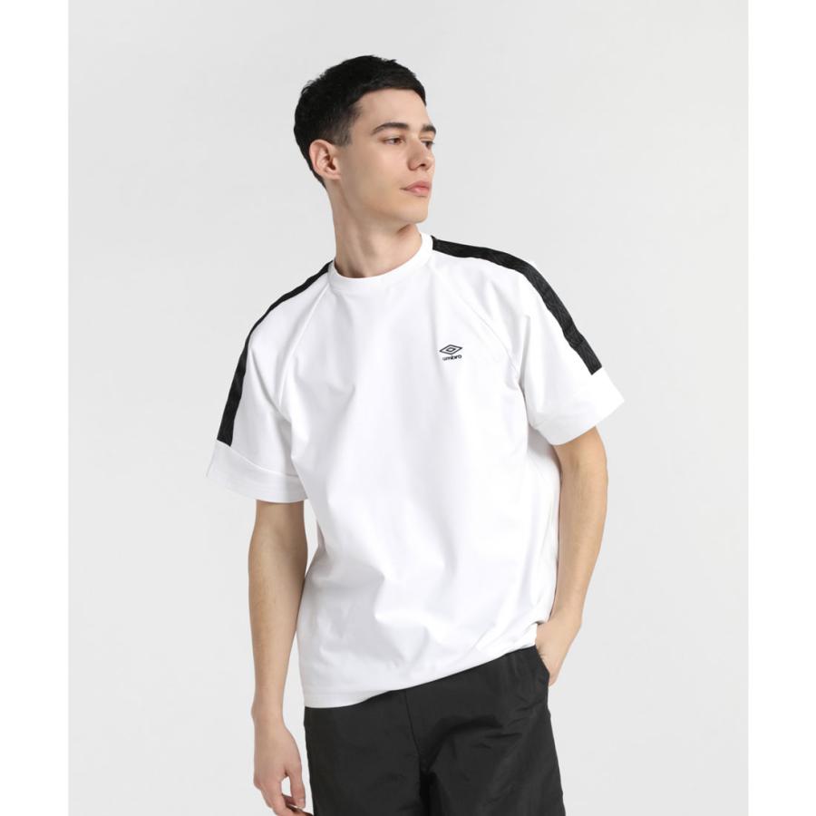 umbro アンブロ AWAY DAYS フィールテックワイドプラクティスシャツ
