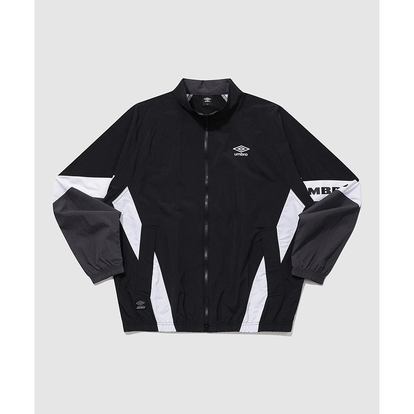 週末セール新品　umbro アンブロ　24.5 定価23000 アンブロ（UMBRO）（メンズ）サッカースパイク 人工芝、天然芝