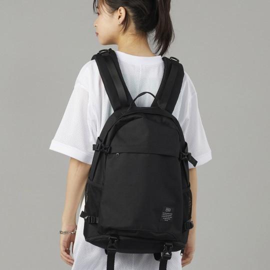 美品KIU星柄リュック KiU Kiu キウ バックパック 22L 撥水 防水 600D レディース