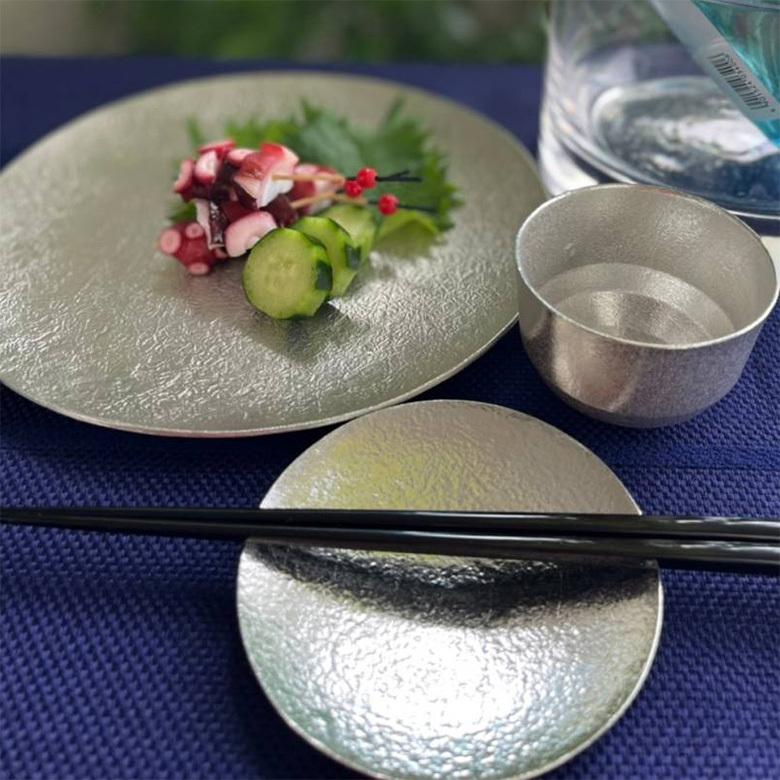 能作 錫の中皿 プレート 20cm 布目・氷割 サラダやお刺身などに 贈り物