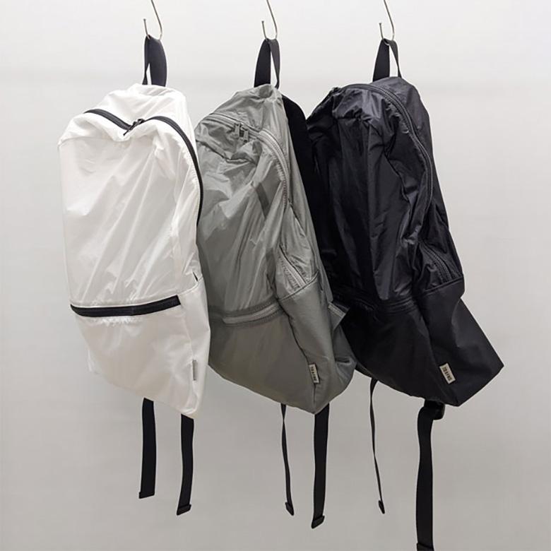 TO＆FRO 空気のような軽さのバックパック リュック 撥水 パッカブル