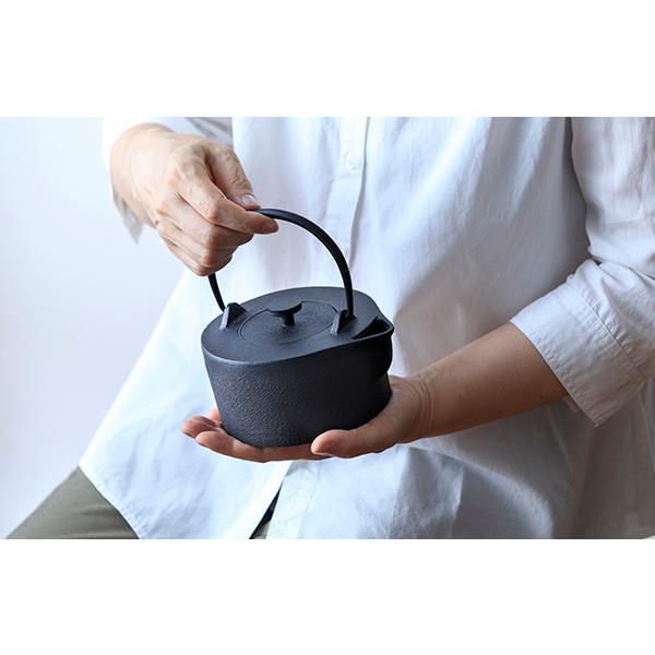鉄瓶 南部鉄器 やかん イワテモ 0.65L コスキネン 白湯 直火 IH 鉄瓶 南部鉄器 やかん イワテモ 0.65L コスキネン 白湯 直火 IH