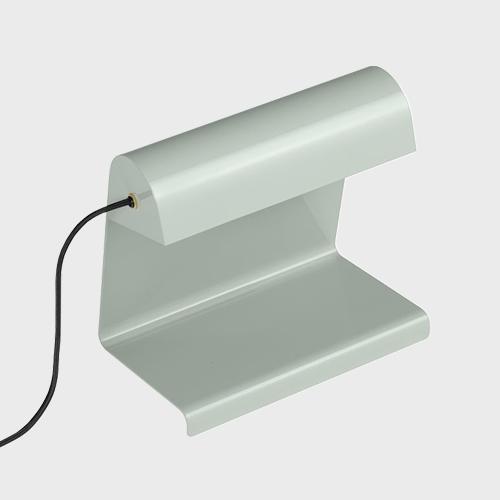 vitra. ヴィトラ Vitra ランプ ド ビューロ デスクランプ ジャン