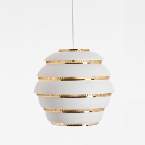正規品 アルテック Artek 照明 ビーハイブ A331 ホワイト クローム ブラス BEEHIVE ペンダントランプ ライト オシャレ 北欧 新生活 爆買の画像