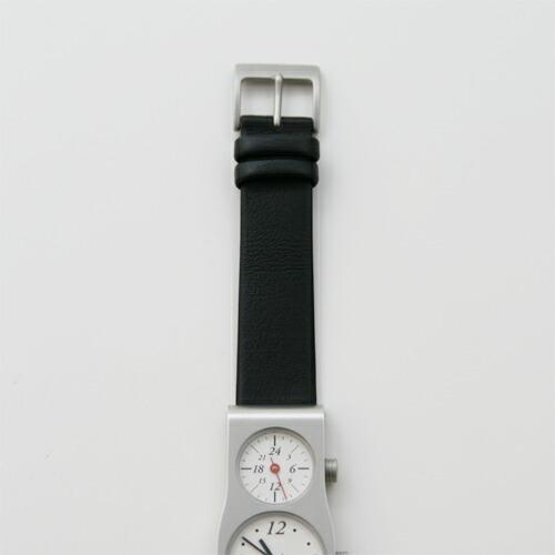 ひ*ん様 五十嵐 威暢 DUAL TIME 12+24 現状品動作未確認 五十嵐威暢 デュアルタイム 腕時計 12＋24 入学 おしゃれ デザイン